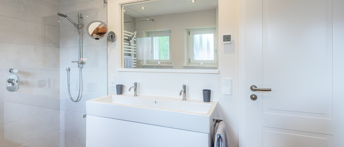 apartment Bad Wiessee 02 bathroom 14097