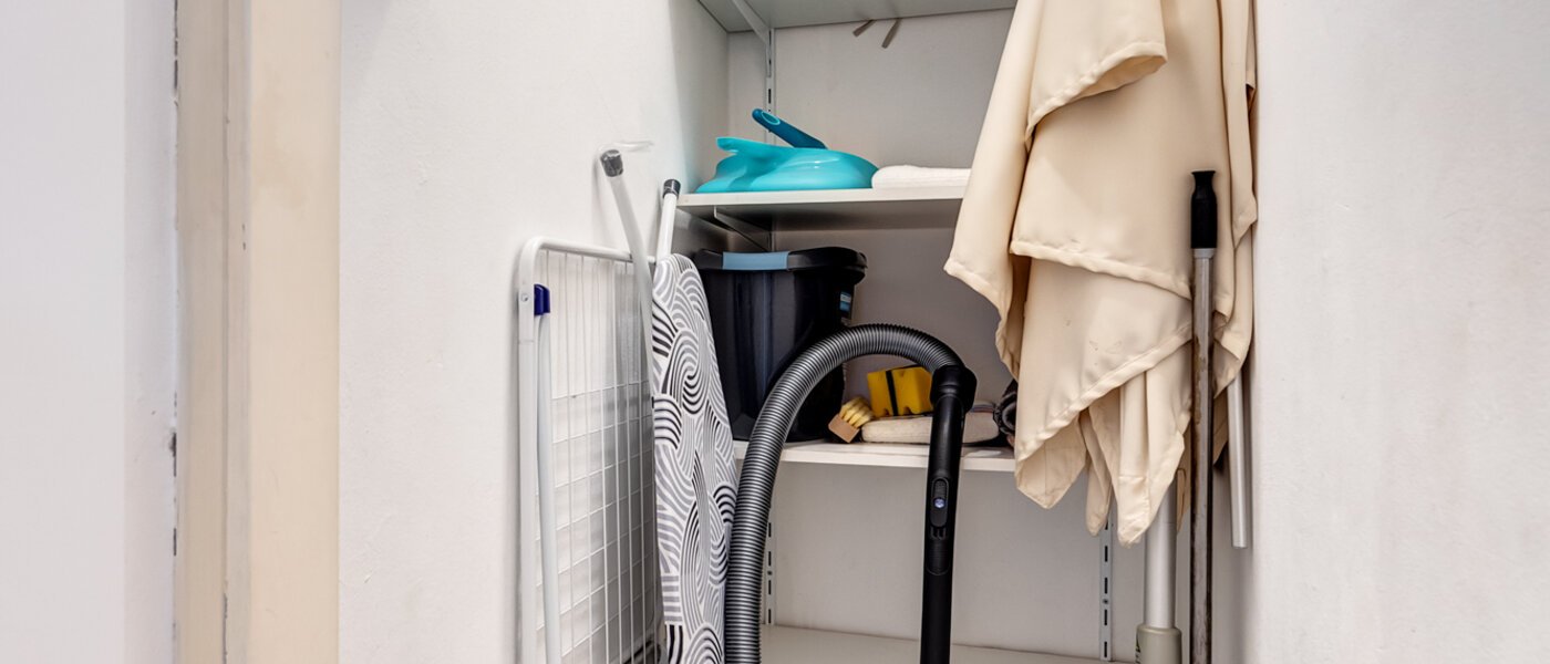 apartment München Maxvorstadt - Westen 01 storage room 14102