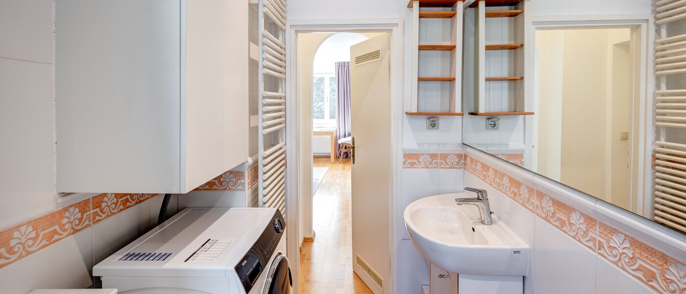 apartment München Ramersdorf 02 bathroom 14105