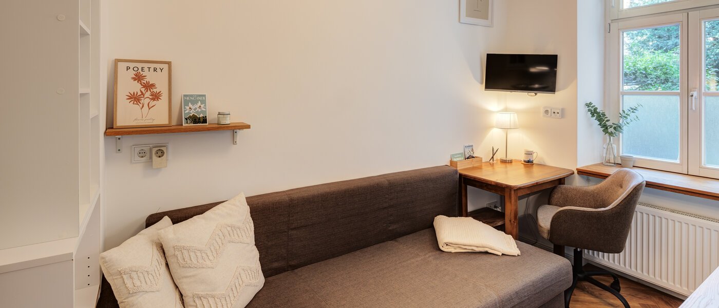 studio München Neuhausen 03 living area 14110