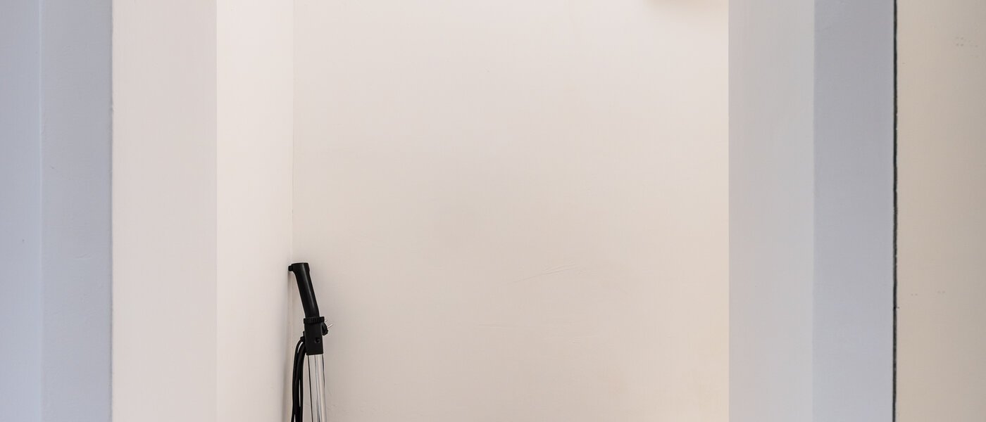 studio München Neuhausen 01 storage room 14110