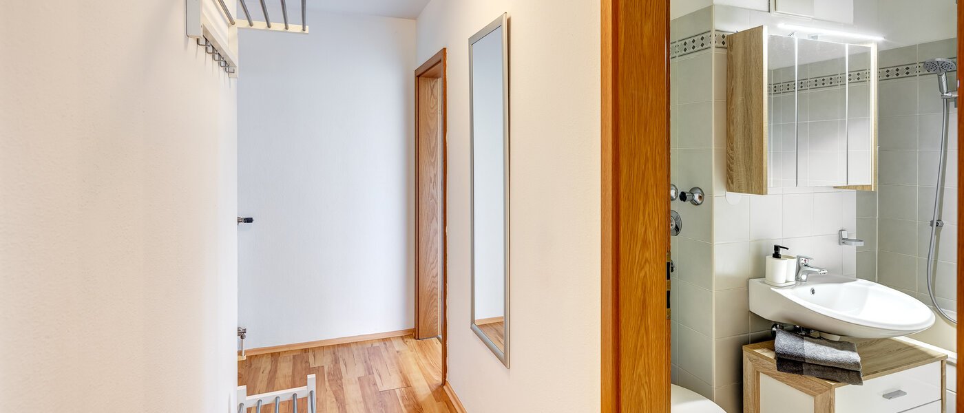 apartment Unterhaching 03 hall 14113