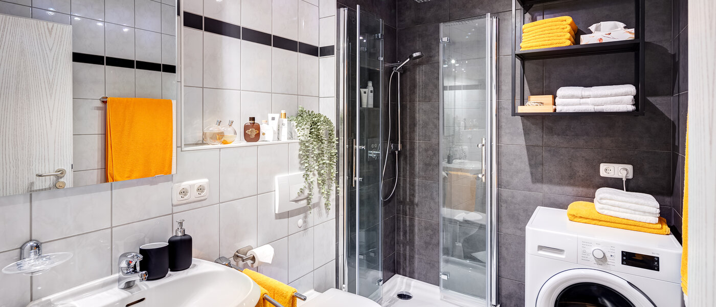 apartment Puchheim 01 bathroom 14118