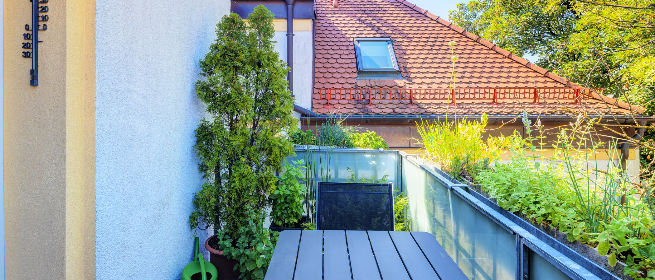 attic apartment München Neuhausen 03 balcony 14119