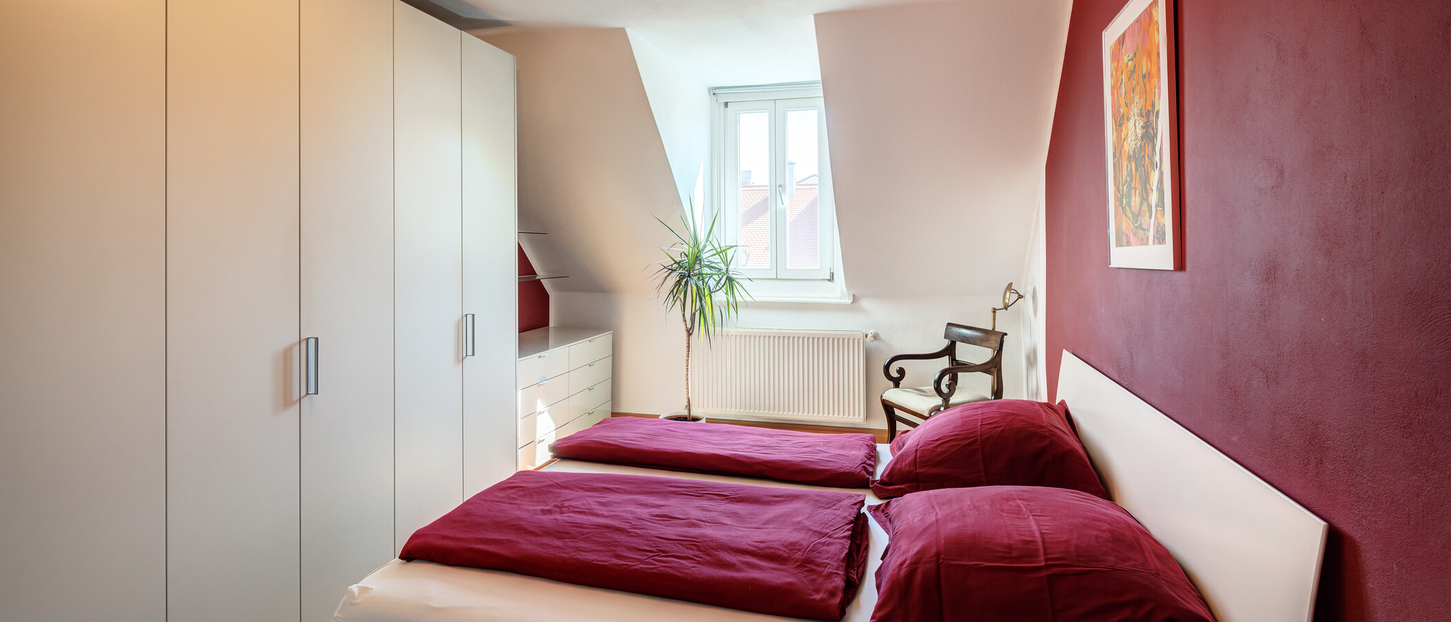 attic apartment München Neuhausen 01 bedroom 14119