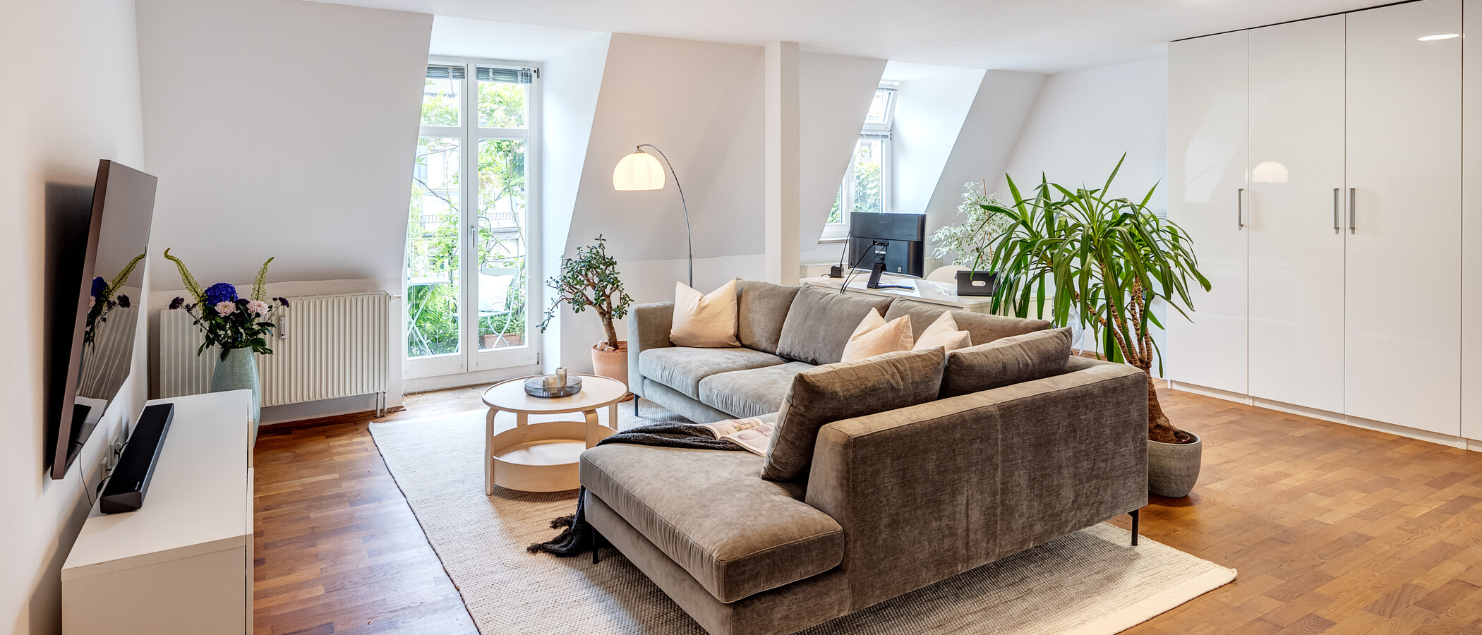 apartment München Haidhausen 01 living area 14128