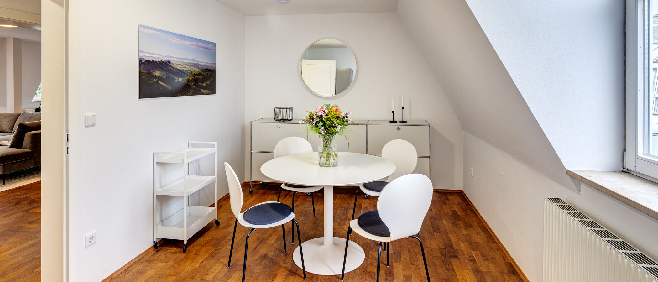 apartment München Haidhausen 01 dining room 14128