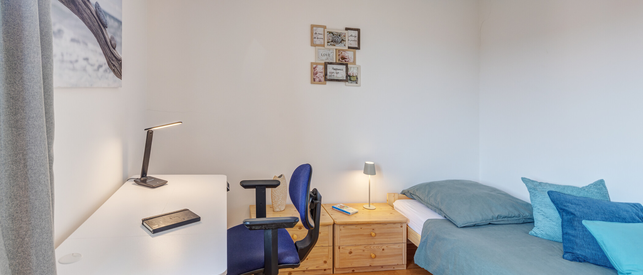 apartment Vaterstetten 01 Workspace/Guestroom 14133