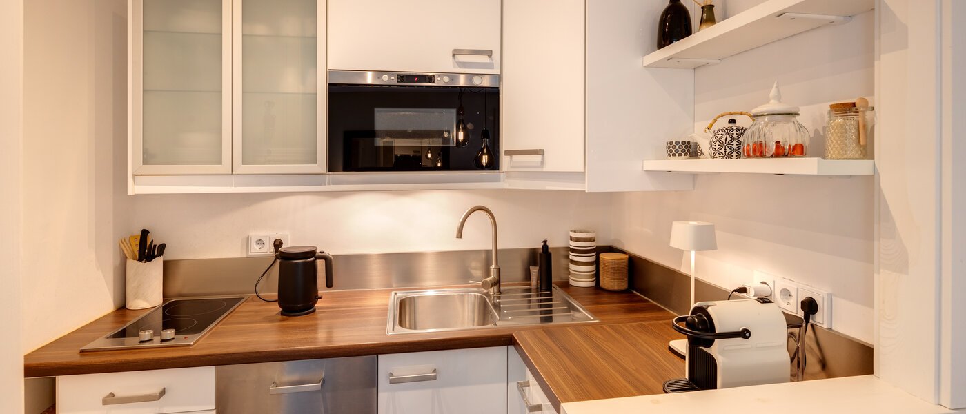 apartment München Schwabing-Nord (zw. Belgrad- & Leopoldstraße) 01 kitchen 14138