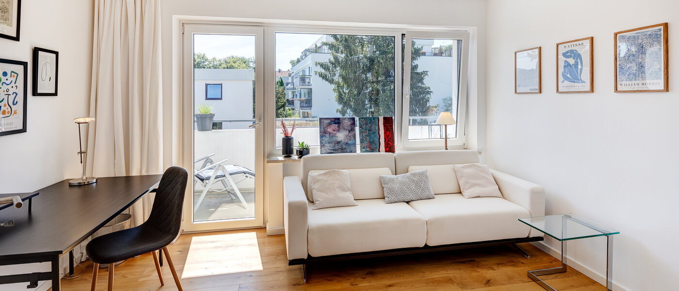 apartment München Fürstenried 01 Workspace/Guestroom 14139