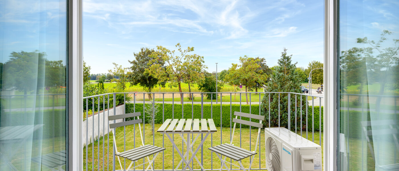 studio Garching 01 balcony 14147
