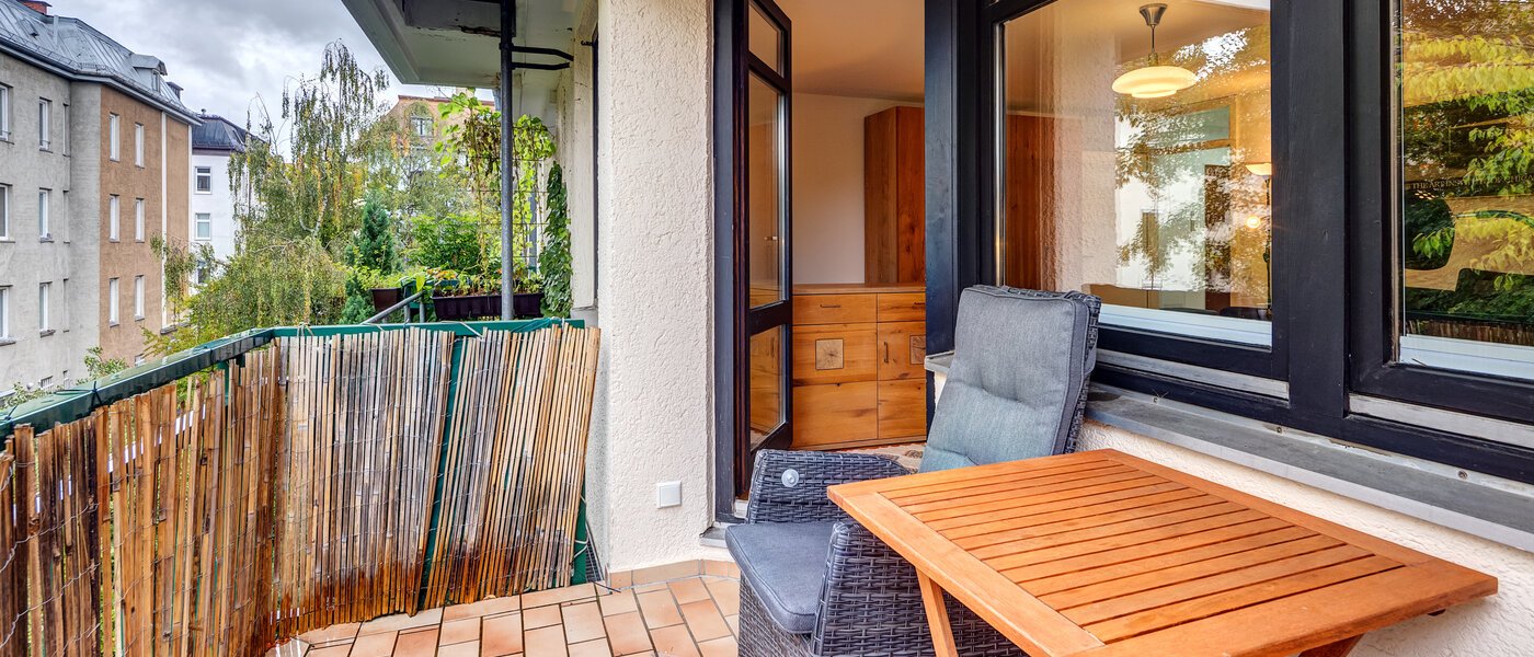 apartment München Maxvorstadt - Rund um den Josephplatz 01 balcony 14151