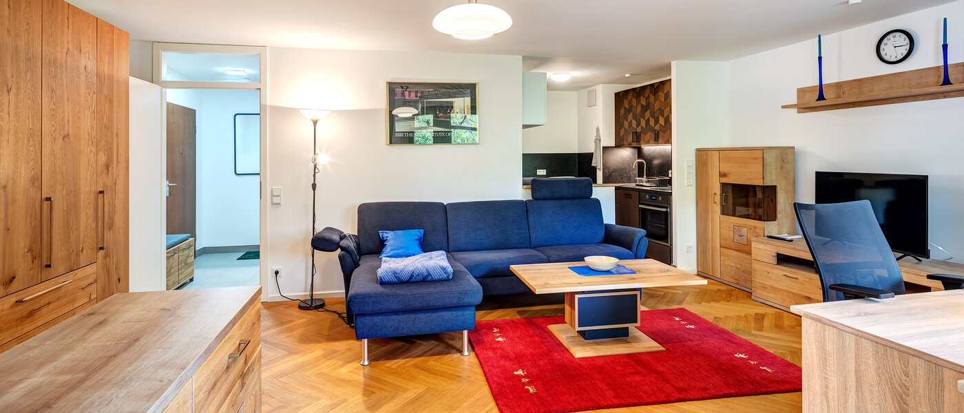 apartment München Maxvorstadt - Rund um den Josephplatz 01 living area 14151