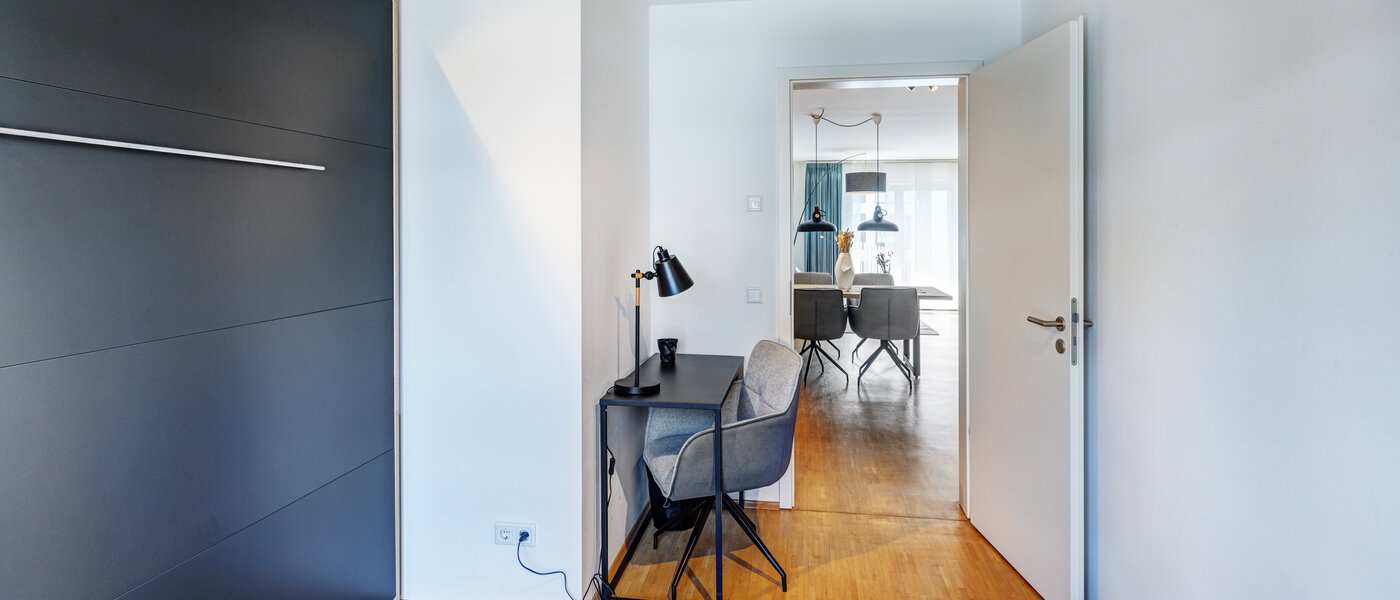 apartment München Neuperlach 01 Workspace/Guestroom 14160