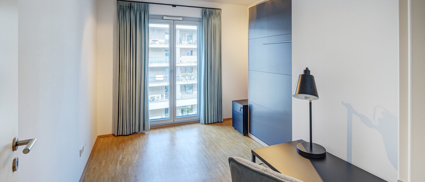 apartment München Neuperlach 02 Workspace/Guestroom 14160