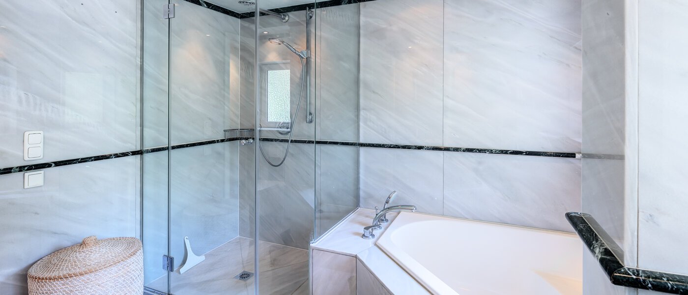 apartment München Solln 03 bathroom 14165