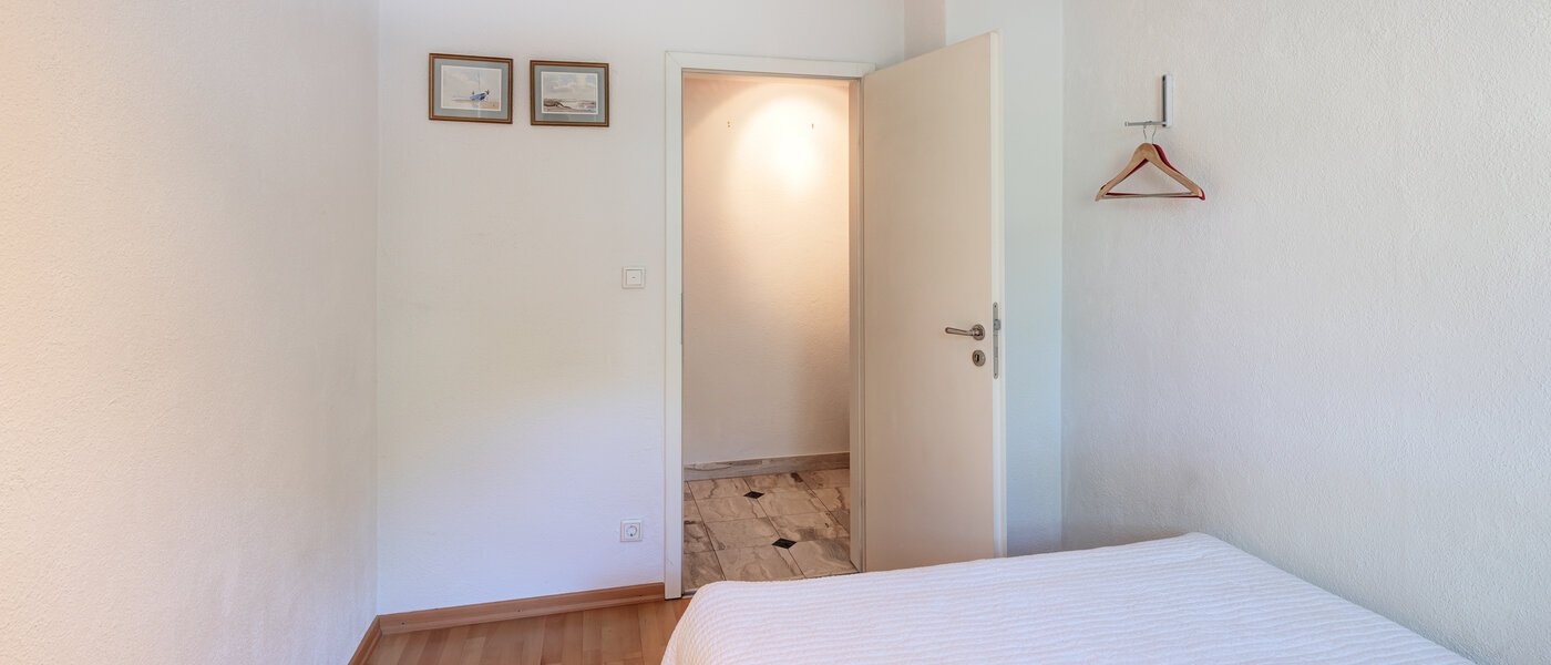 apartment München Solln 02 2. bedroom 14165