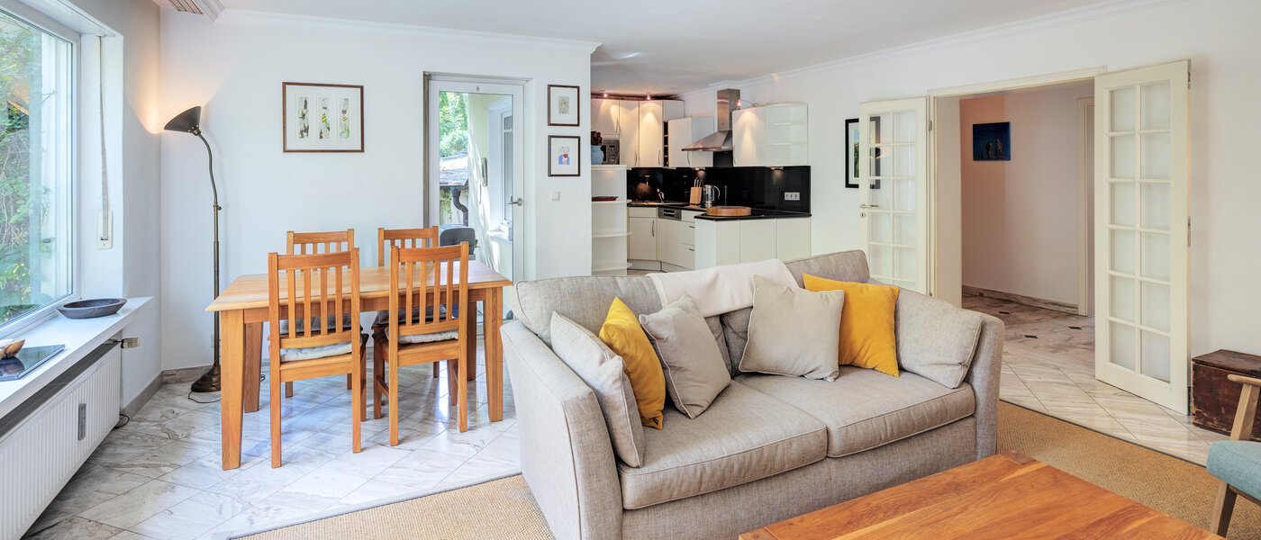 apartment München Solln 02 living area 14165