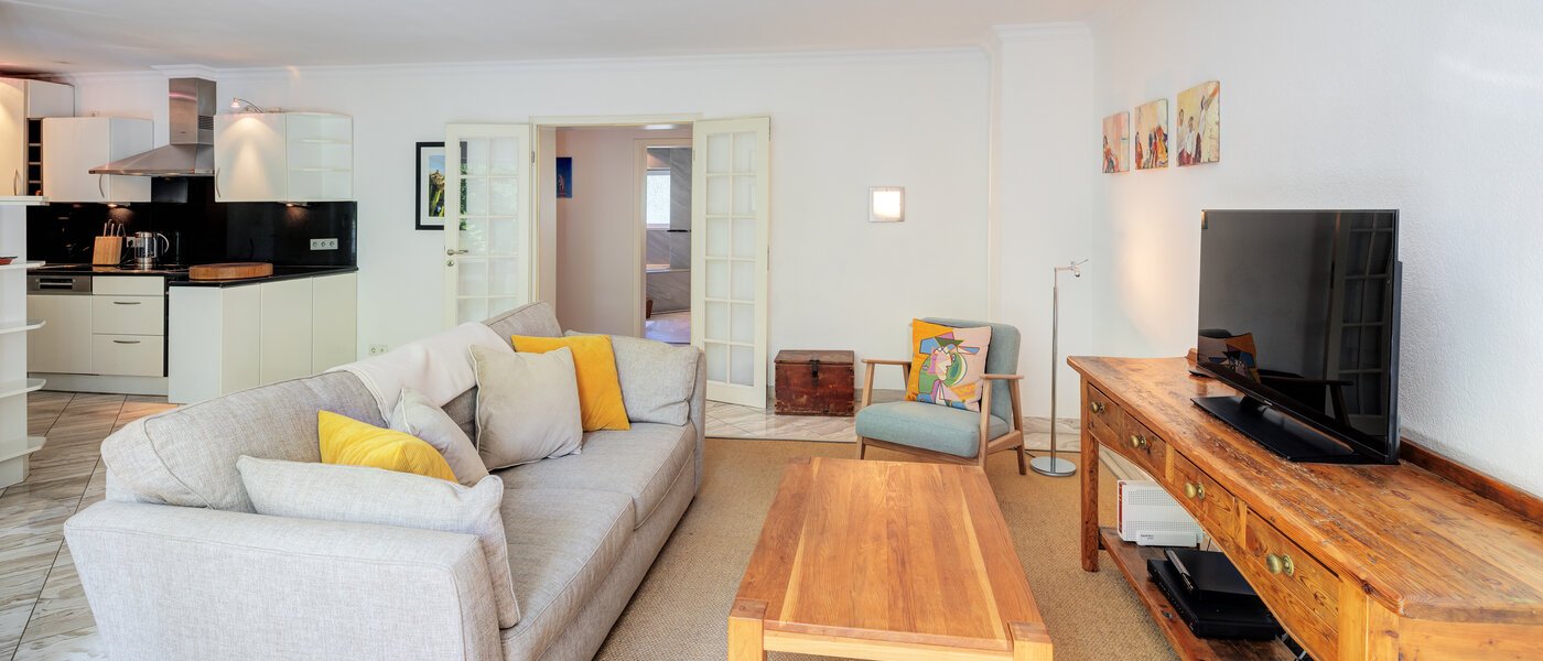 apartment München Solln 03 living area 14165