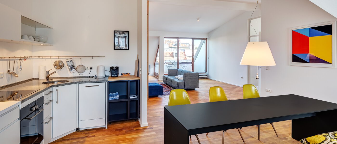 attic apartment München Isarvorstadt 03 kitchen 14172