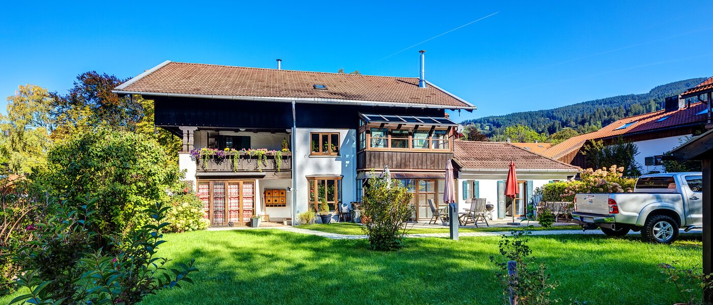 apartment Schliersee 01 communal garden 14176