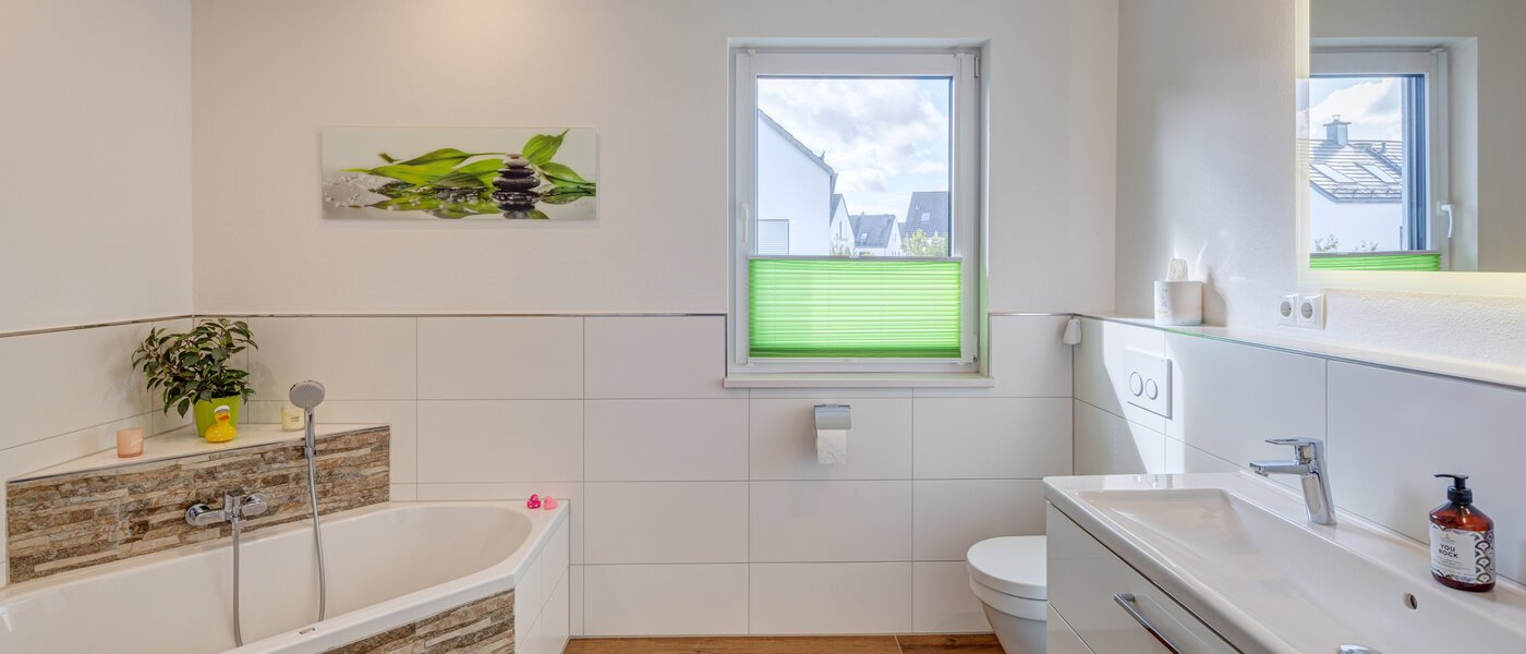 detached house Olching 01 1. bathroom 14179