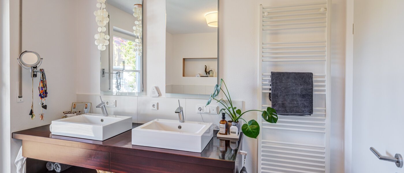 semi-detached house Ottobrunn 04 bathroom 14180