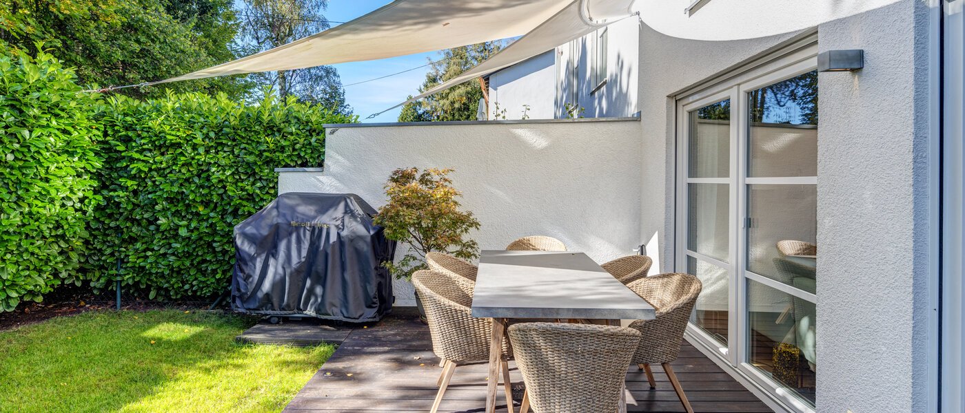 semi-detached house Ottobrunn 01 terrace 14180