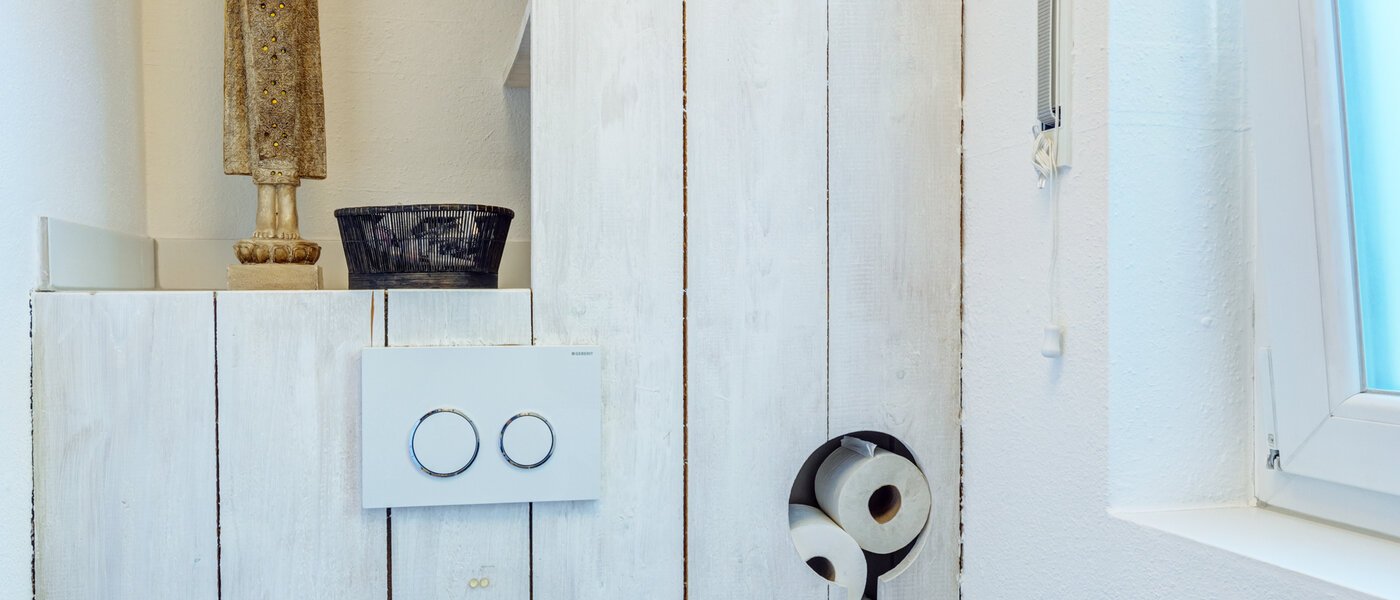 semi-detached house Ottobrunn 02 guest toilet 14180