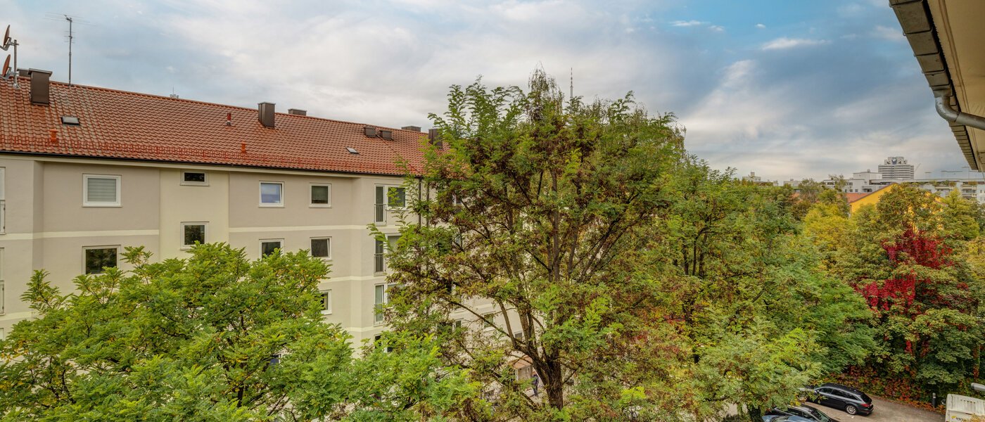 apartment München Schwabing-West 01 view 14190