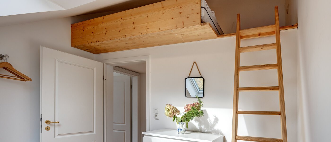 house Berg am Starnberger See 02 guest room 14208