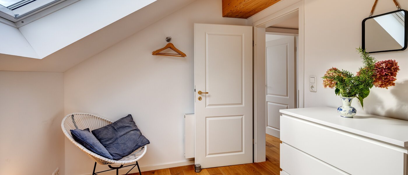 house Berg am Starnberger See 04 guest room 14208