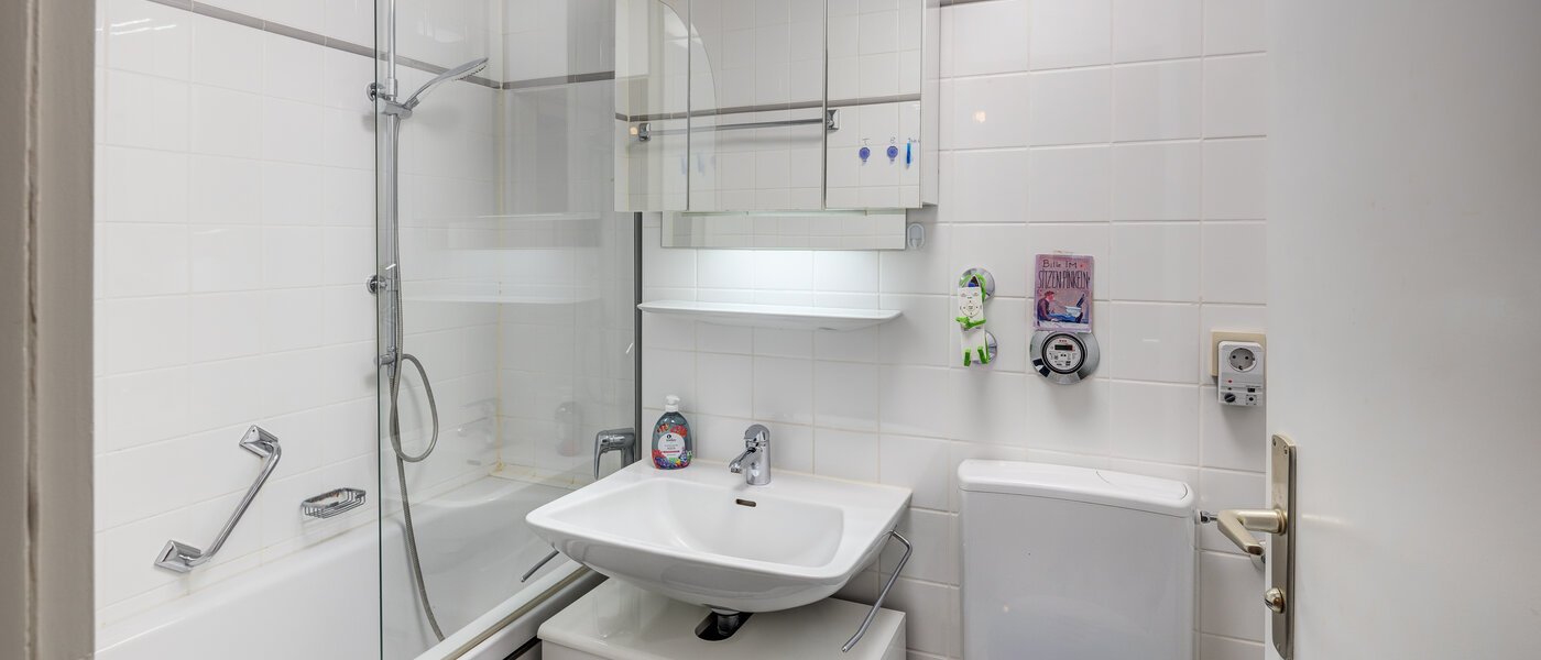 apartment Herrsching am Ammersee 01 bathroom 14210