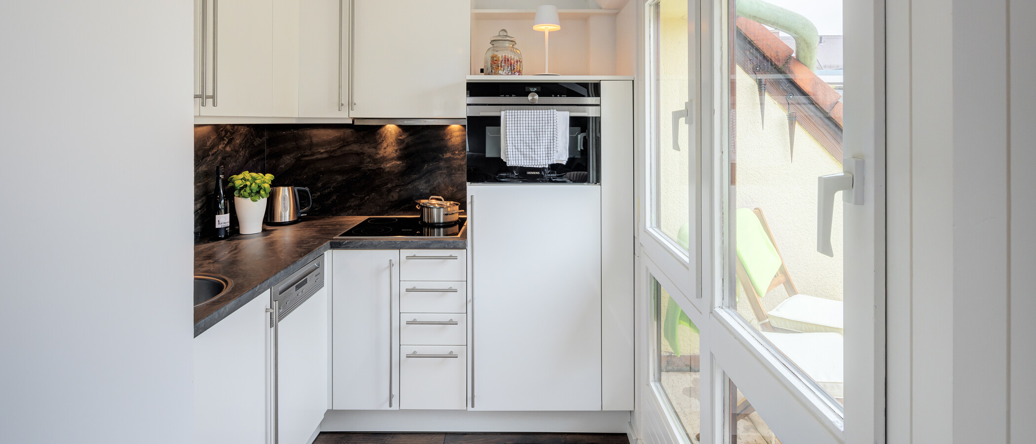 roof terrace apartment München Großhadern 01 kitchen 14211