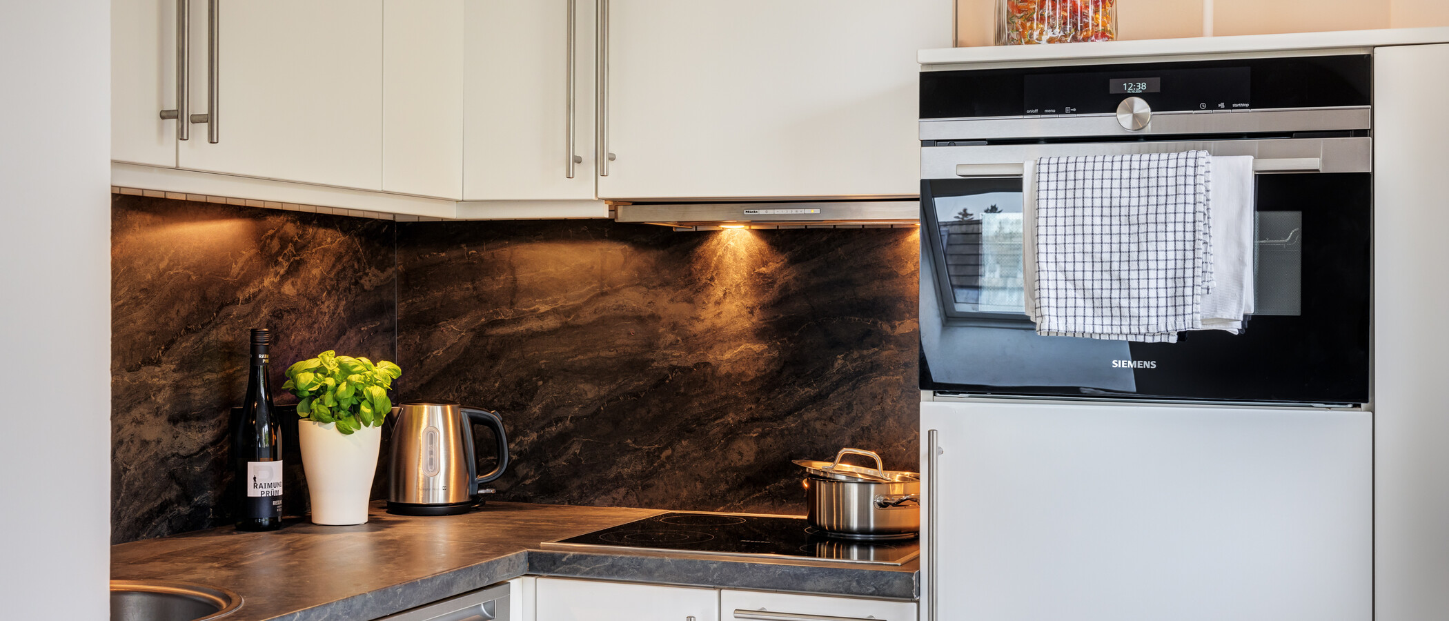 roof terrace apartment München Großhadern 02 kitchen 14211