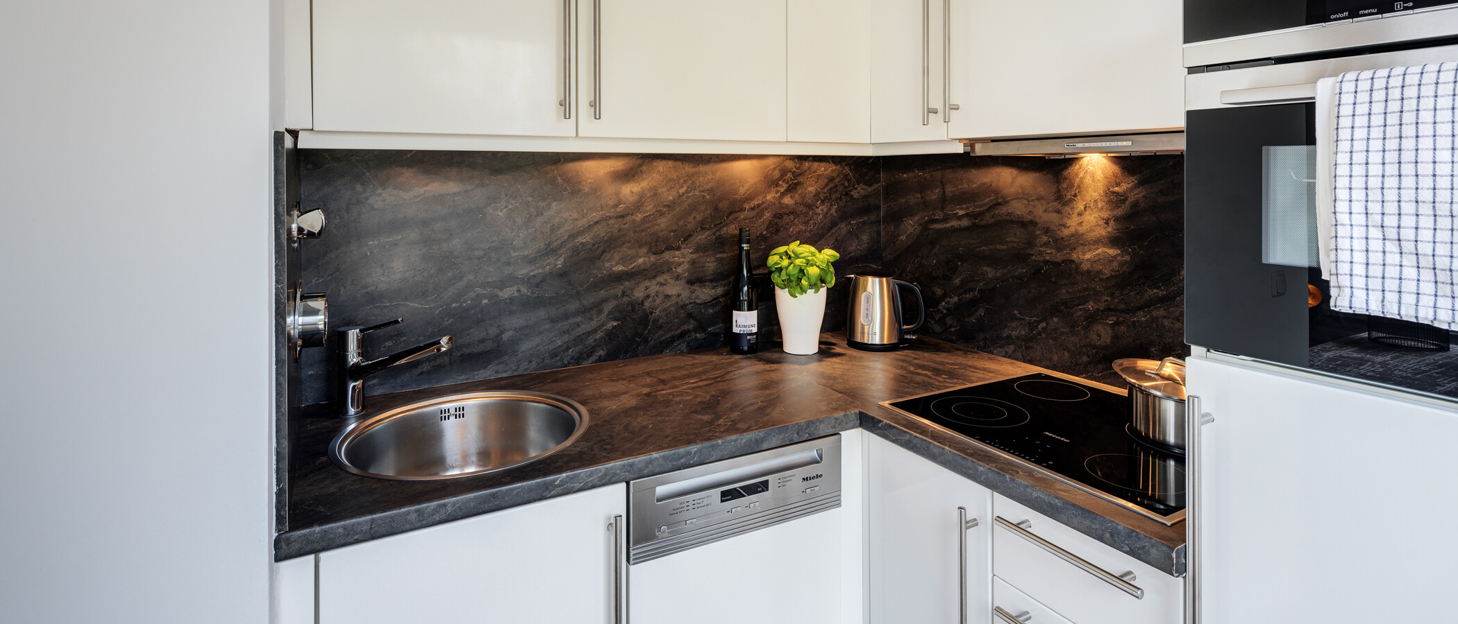 roof terrace apartment München Großhadern 03 kitchen 14211