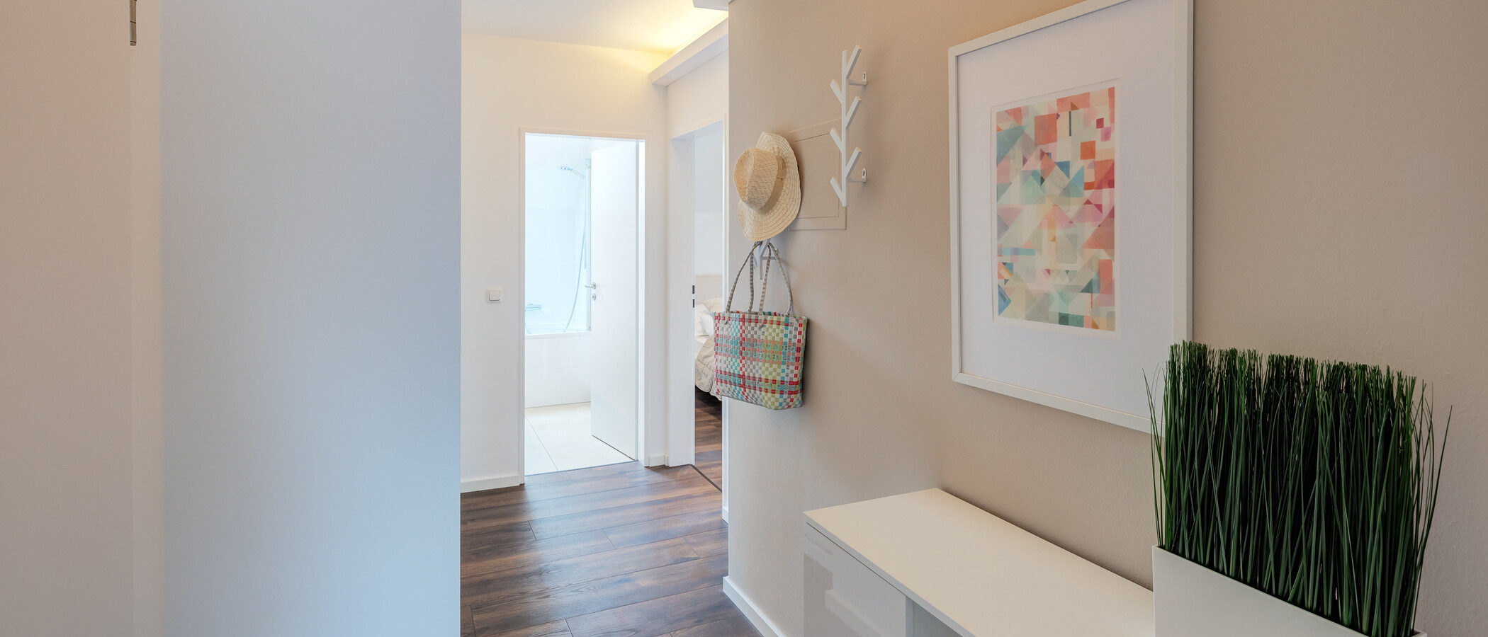 roof terrace apartment München Großhadern 01 hall 14211