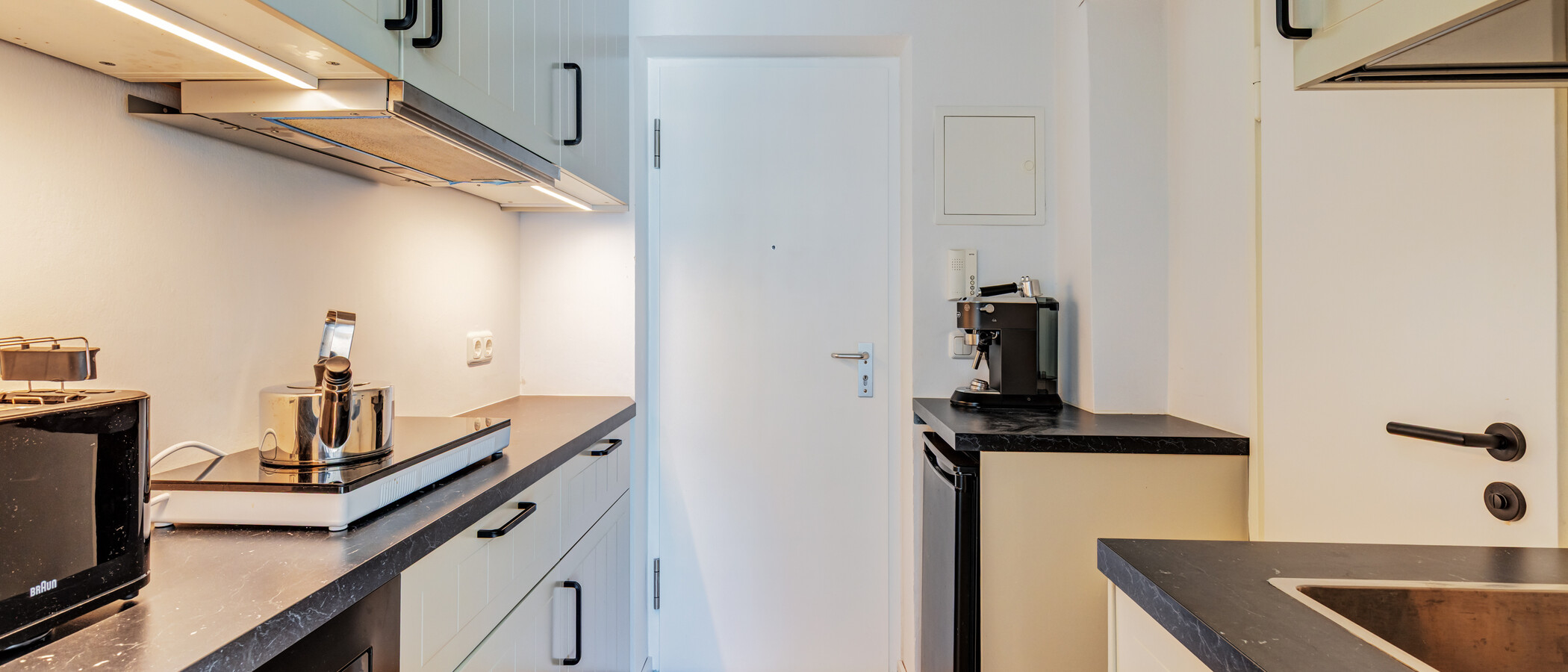 studio München Au 02 hall 14212