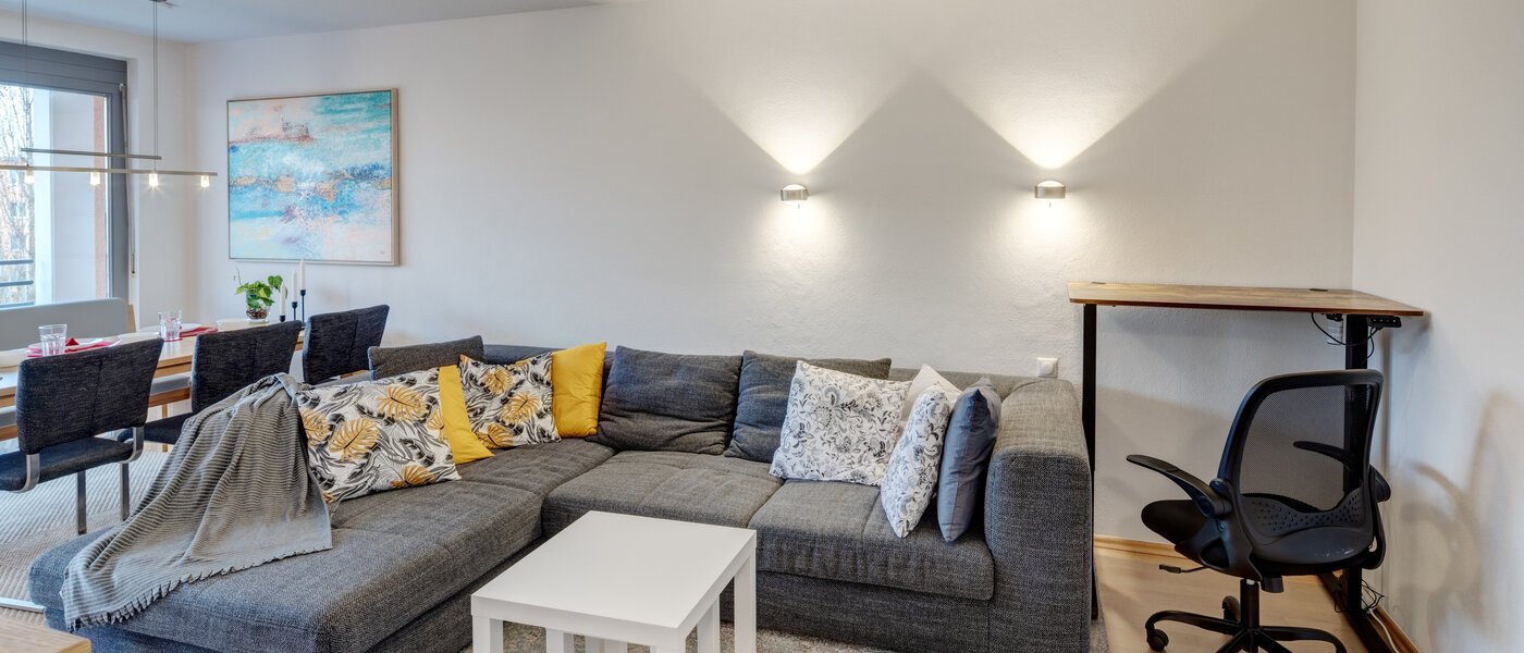 apartment München Milbertshofen 02 living area 14220