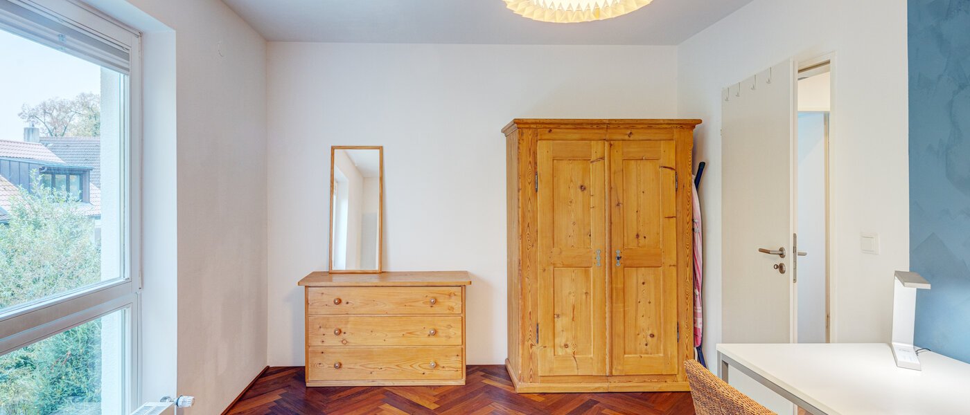 apartment München Nymphenburg 03 2. bedroom 14225