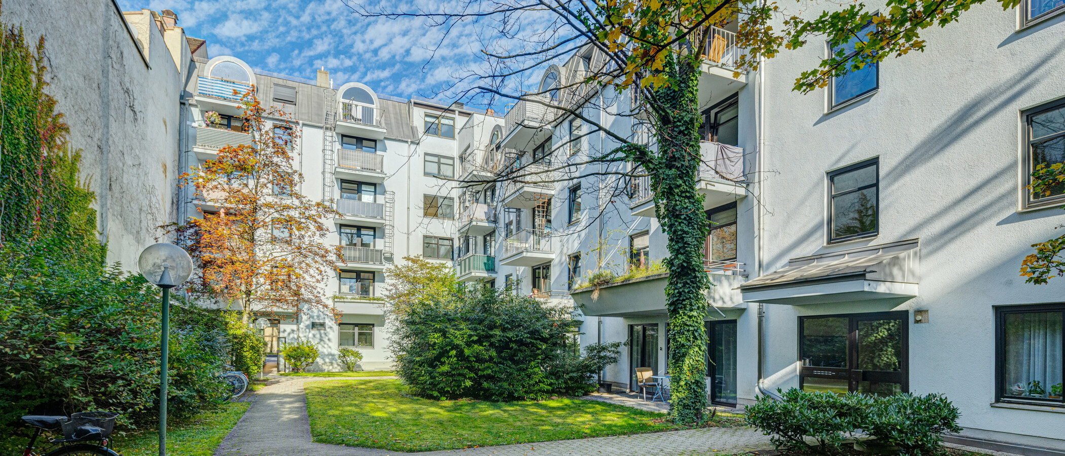 apartment München Schwanthalerhöhe 02 inner courtyard  14233