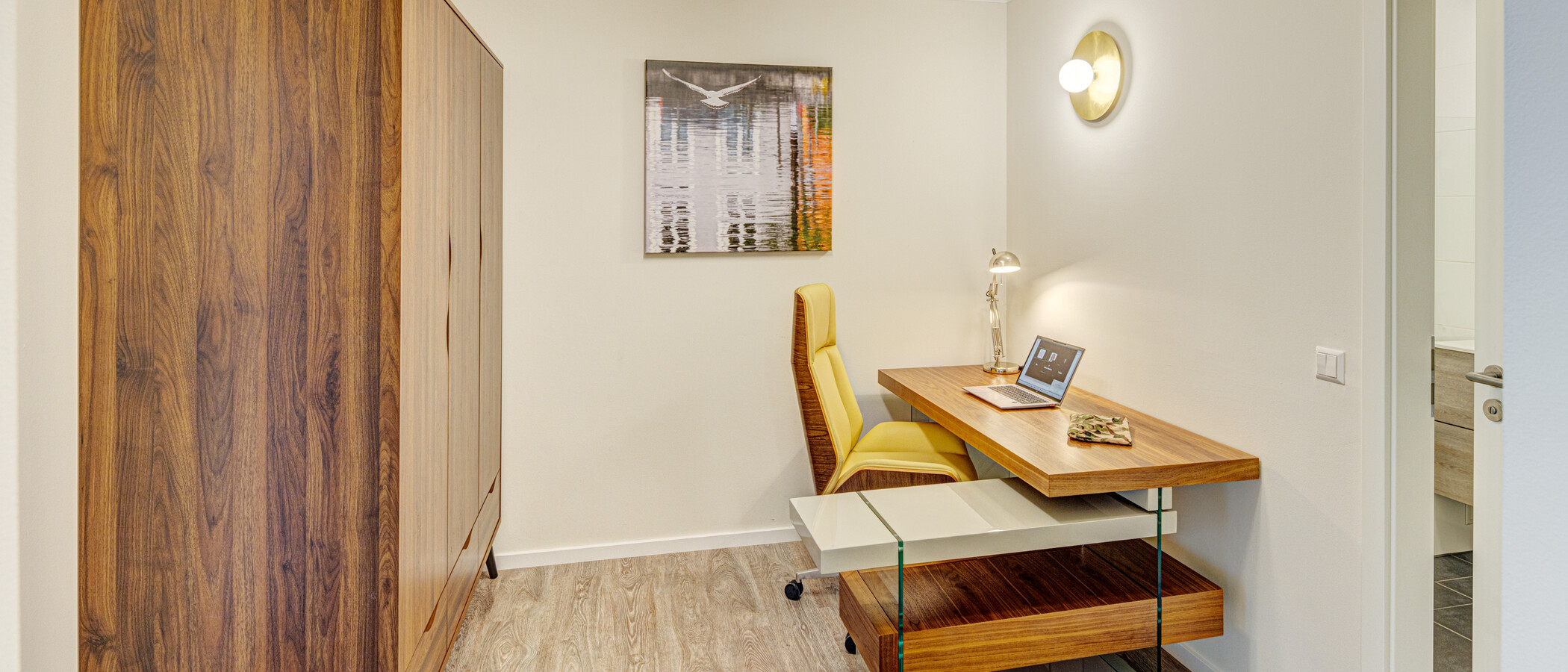 apartment München Schwanthalerhöhe 01 office 14233