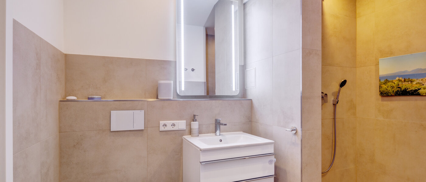 apartment München Solln 01 2. bathroom 14237