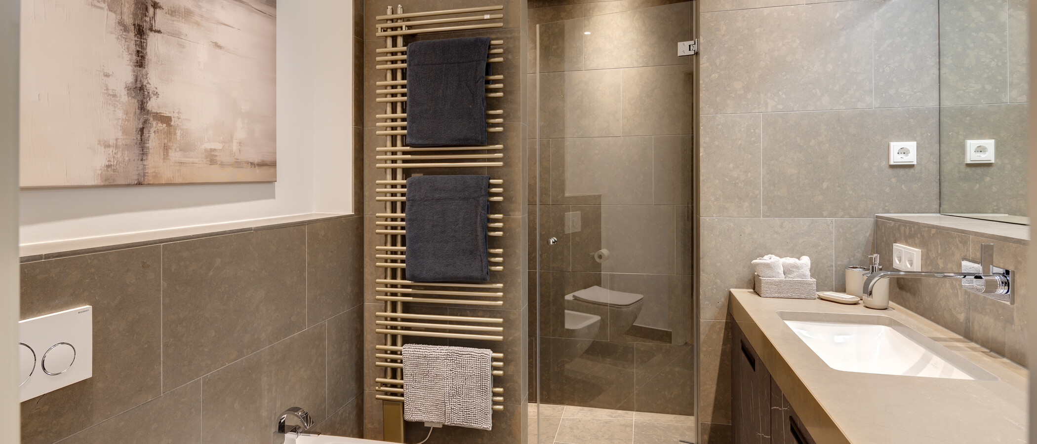 apartment München Maxvorstadt 03 bathroom 14239