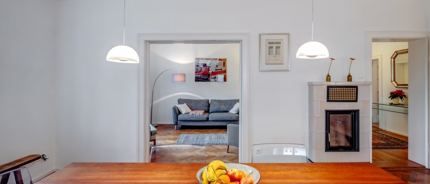 apartment München Bogenhausen 03 dining room 14241