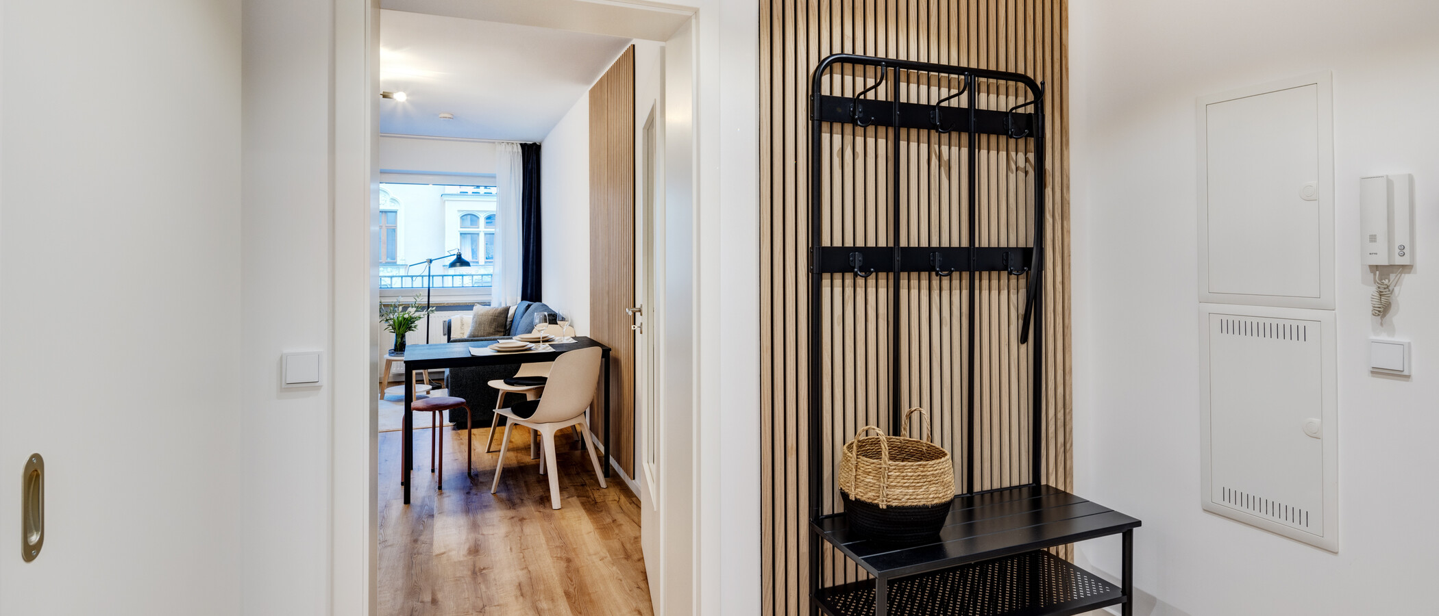 apartment München Maxvorstadt - Westen 01 hall 14247