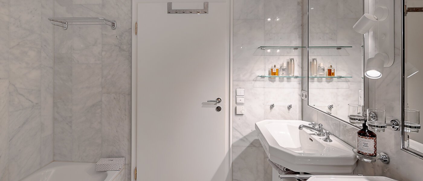 apartment Starnberg 03 bathroom 14249