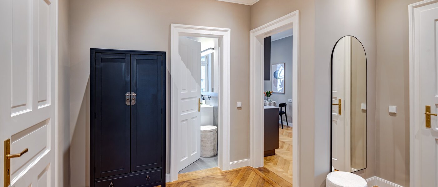 apartment München Lehel 04 separate toilet 14254