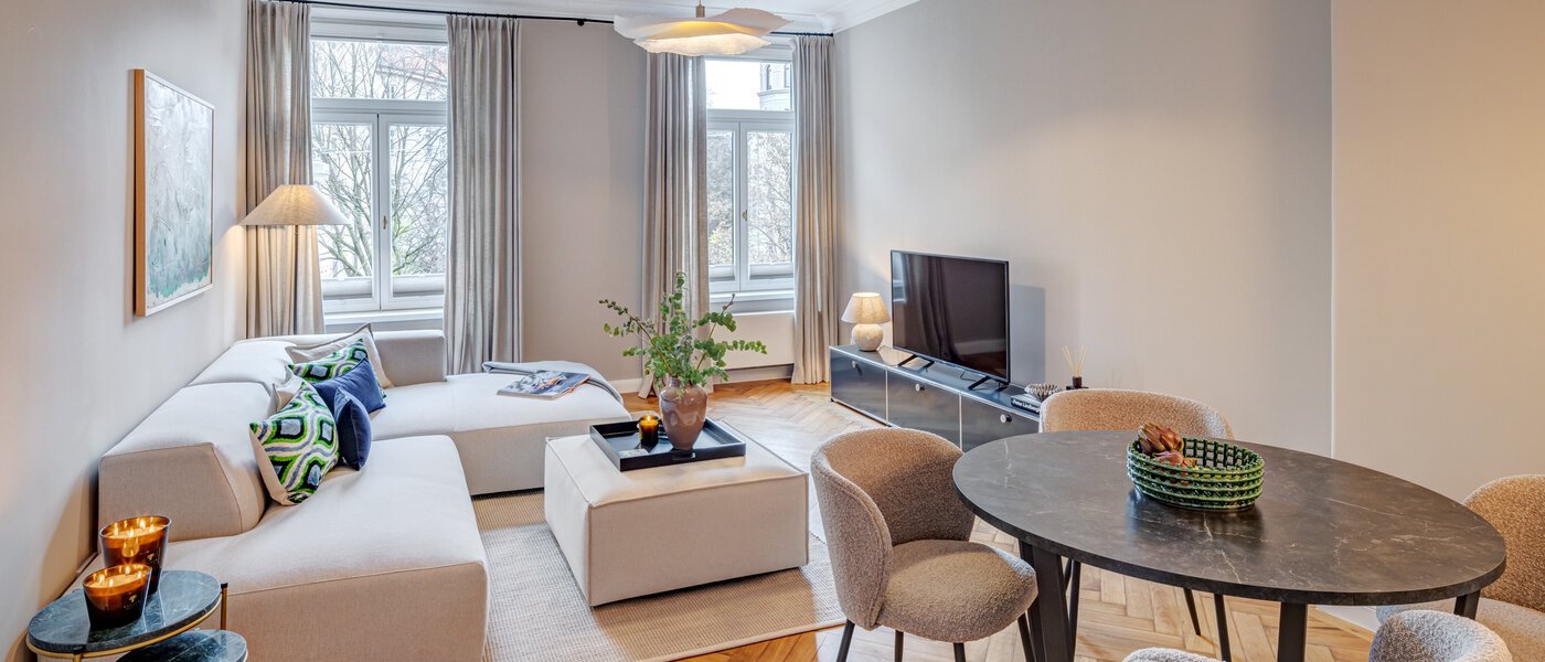 apartment München Lehel 01 living area 14254