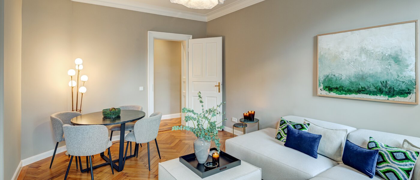 apartment München Lehel 02 living area 14254